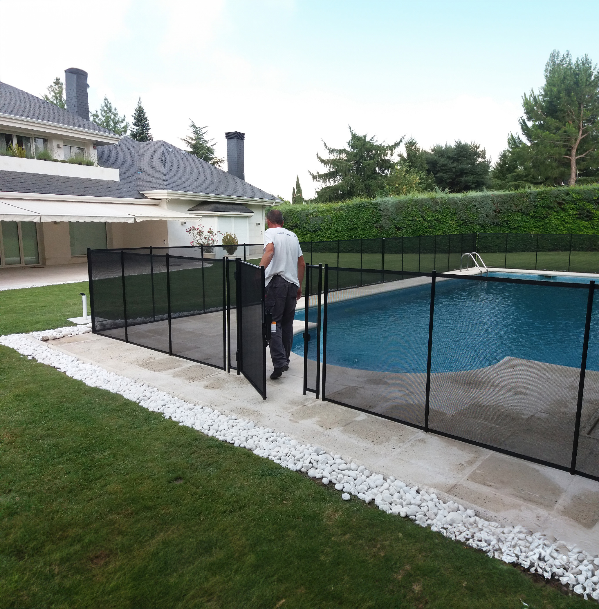 Módulo de 4 m de valla de seguridad piscina 16 mm negro