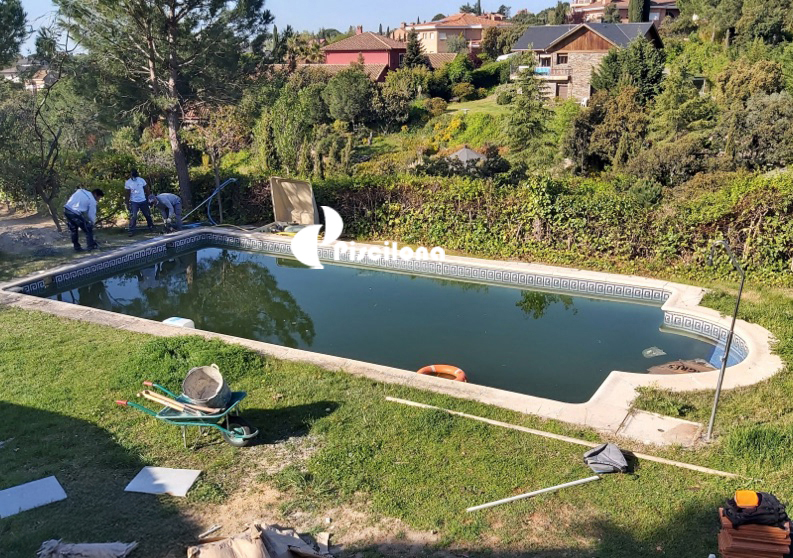 A-antes-arreglo-de-piscina-madrid